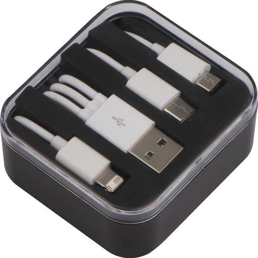 Kunststoffbox mit 3in1 USB Ladekabel BRITTANY