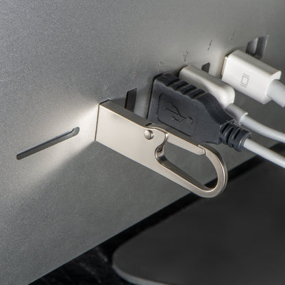 USB-Stick Metall mit Karabinerhaken 8GB DONALD
