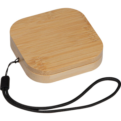 Kabel- und Adapterset in einer Bambusbox IVAN